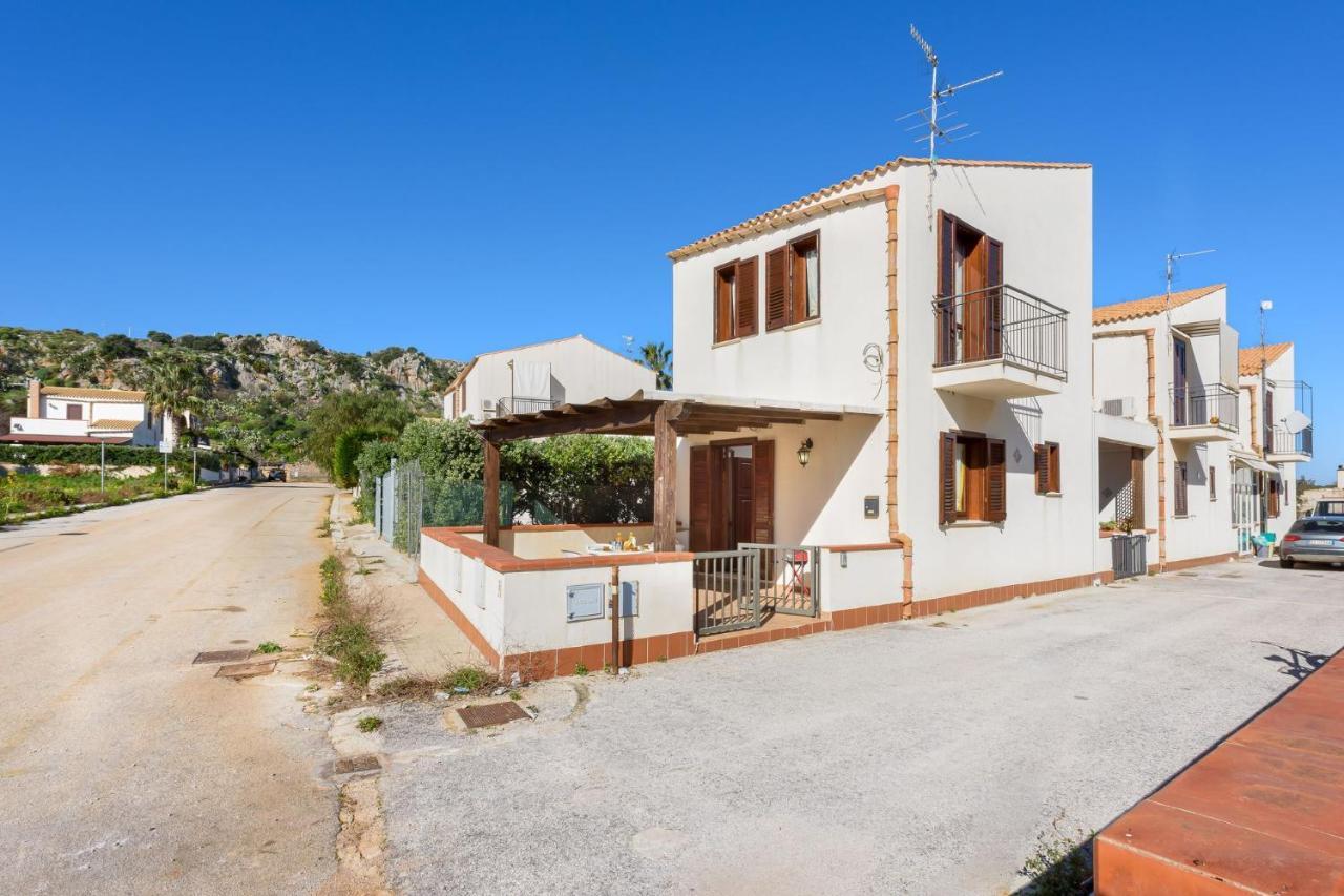 I Tre Golfi - Appartamenti A 300 Mt Dal Mare San Vito Lo Capo Bagian luar foto